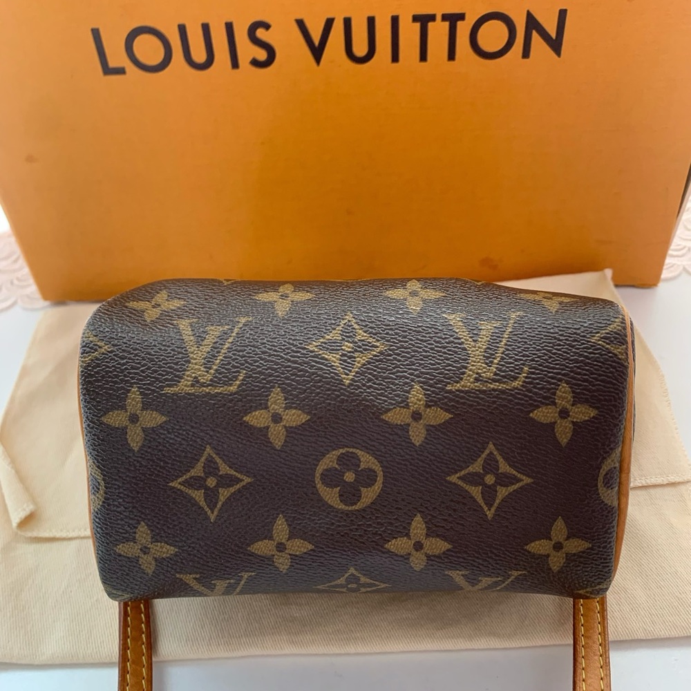 Louis Vuitton Nano Speedy Monogram Bag - Picture 6 of 12